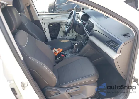 2024 Volkswagen Taos 1.5T Se из США, поврежденный, VIN 3VVEX7B25RM000578